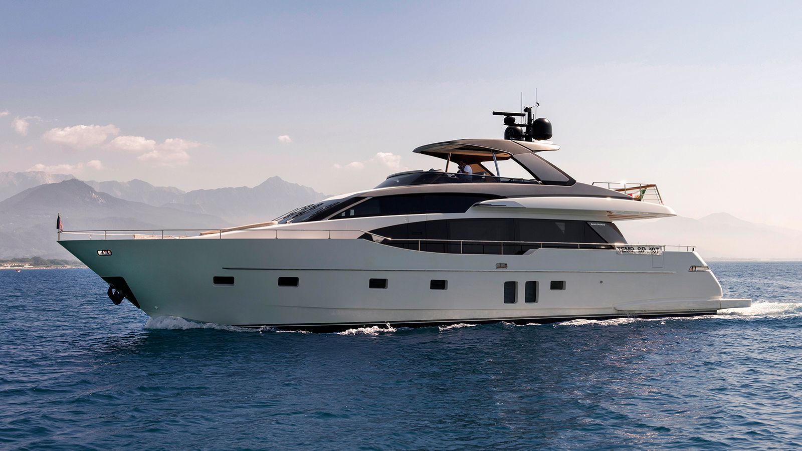 Regine of Cannes yacht (Sanlorenzo, 24.69m, 2020)